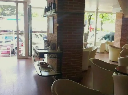 Hotel Seven
