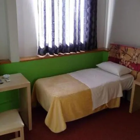 Seven 3* Tirana
