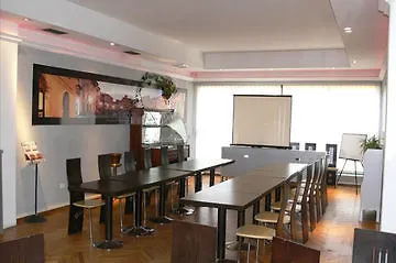 Hotel Seven 3*