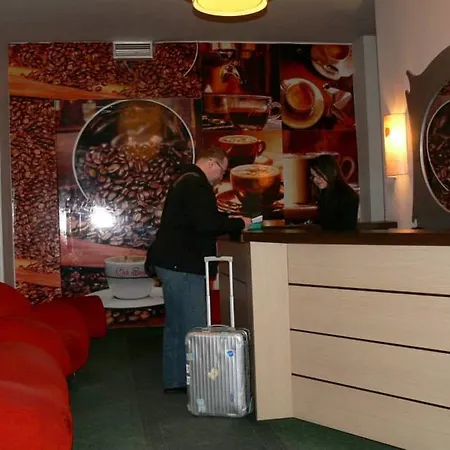 Seven Tirana