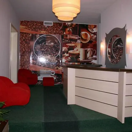 Seven Hotel