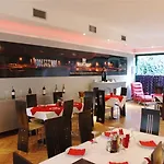 Seven 3* Tirana