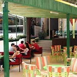 Seven Szálloda Tirana